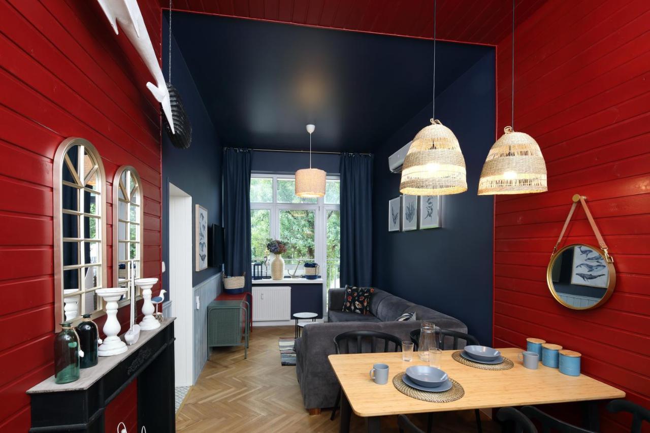 Red & Blue By Oneapartments โซพอต ภายนอก รูปภาพ